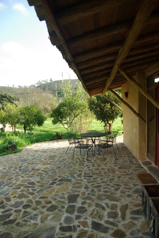 Quinta Do Arade - Casa 4 Petalas Barranco do Resgalho Ngoại thất bức ảnh