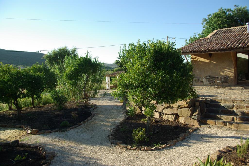Quinta Do Arade - Casa 4 Petalas Barranco do Resgalho Ngoại thất bức ảnh